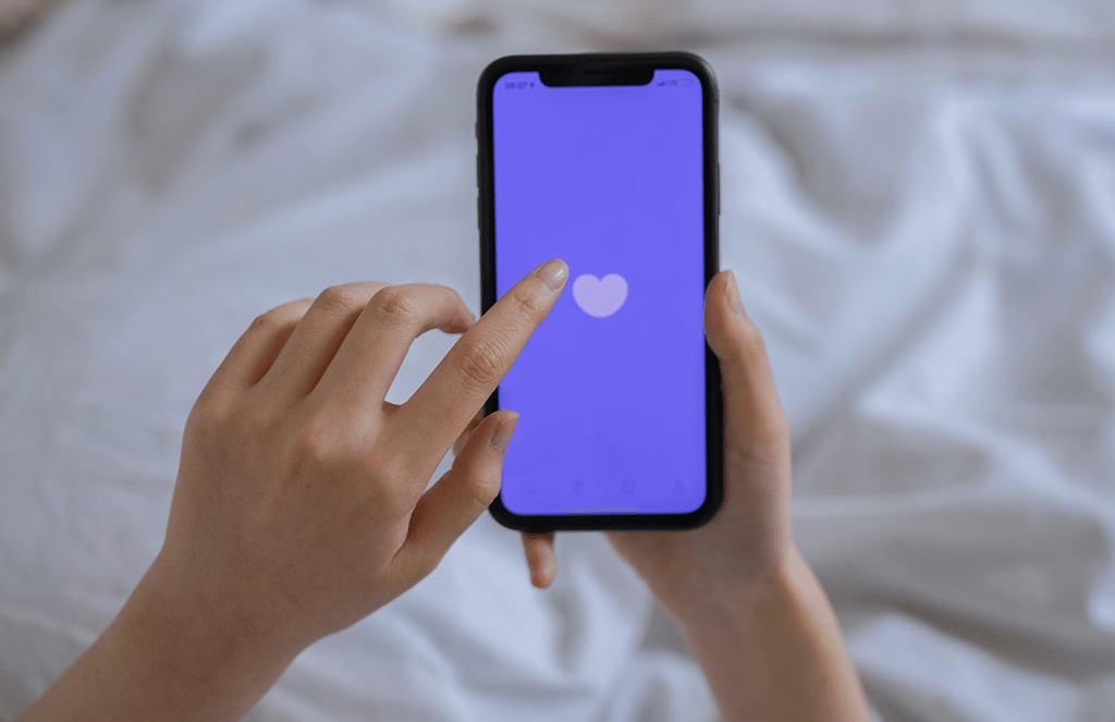Romance scammers: Who they are, what they do, and how you can protect your heart and wallet